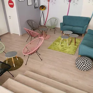  Hostel Dandelion